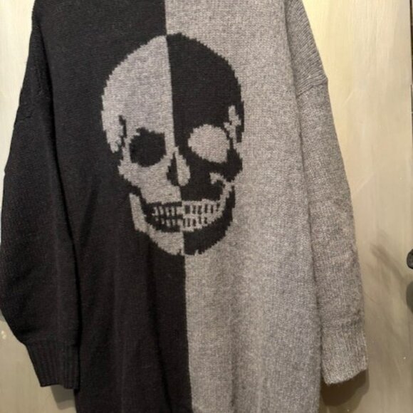 360 Cashmere Pyper Skull two-tone Cashmere Sweater Cardigan - Picture 13 of 16